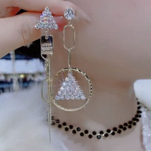 Accessible Luxury Temperament and Fully-Jewelled Triangle Geometric Earrings Niche Design Earrings 2022 New Long Tassel Earrings