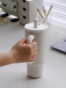 Olayks 680ml Thermal Mug Vacuum Tumbler with Straw | 316 Stainless Steel | Keep Hot & Cold 8H | Thermo Flask | Leakproof