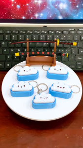 Móc Khóa Click Đám Mây Cute - Cloud Fidget Clicker Thiết Kế 3D Nhựa Cao Cấp Âm Thanh Click Giảm Stress Quà Tặng Kawaii Dễ Thương
