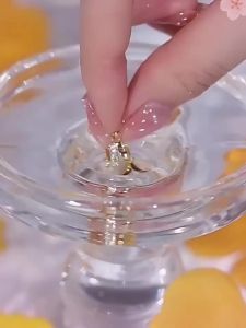 Trend Korean Elegant Ginkgo Leaf Moonlight Cat Eye Stone Earrings for Women Fashion Pearl Earrings Party Jewelry Gifts Wholesale