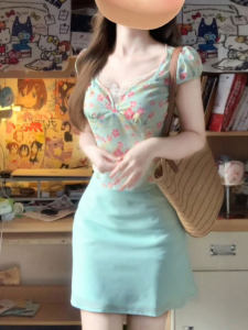 CHANGTONG | Elegant Style V-Neck Floral Top Pencil Skirt Set