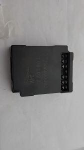 FLASHER UNIT DAYUN DYX 大运重卡 闪光器 SIGNAL CONDENSER LORRY TRUCK AKSESORI 37AAA00002