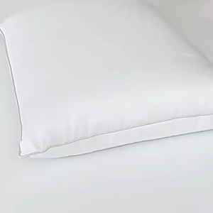 4pcs Soft Disposable Travel Pillow Covers Non-Woven Fabric Hand Washable Versatile for Hotels Salons Outdoors Camping - Green Pink White Mattress Protectors for Trave