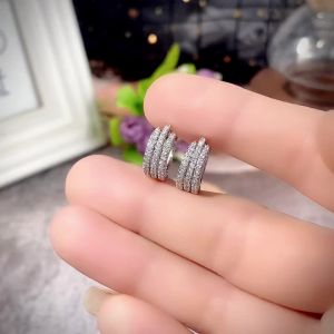 Huitan Simple Stylish Lines Hoop Earrings for Lady Small Circle Exquisite Cubic Zirconia Silver Color Earrings Statement Jewelry