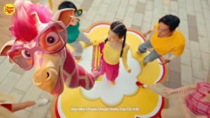 Kẹo dẻo dài hình xoắn vị chua Crazy Raffe Hươu Cao cổ hương Dâu Vani