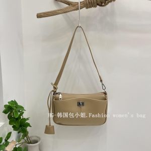 กระเป๋าสะพายไหล่ทรงสี่เหลี่ยมแบนสไตล์ลำลองสำหรับผู้หญิง กระเป๋าสะพายข้างแบบซิปด้านหน้าสีสันสดใส กระเป๋าสะพายข้างแบบมีซิปสำหรับใส่ของใช้ประจำวัน