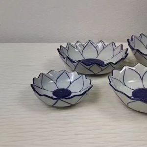 ถ้วย ถ้วยเซรามิค ทรงดอกบัว ขนาด 3นิ้ว 4นิ้ว 5นิ้ว 6นิ้ว ถ้วยลายไทย ถ้วยดอกบัว เข้าไมโครเวฟได้