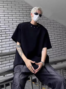 เสื้อยืดแขนสั้นทรงหลวมสไตล์อเมริกันสำหรับผู้ชายในช่วงฤดูร้อนปี 2025 เสื้อยืดคอกลมทรงหลวมสไตล์ย้อนยุคที่สวมใส่ได้หลากหลาย