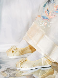 Elevated Pearl Flower Embroidery Womens Shoes Hanfu Style Traditional Cloth Shoes Inner Heightening Children Youth Adults