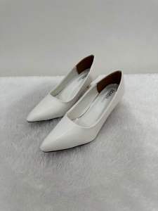 Sepatu wanita Dearva Lusica IMD3 Heels 3 cm bahan kulit Dove Sepatu kerja Dearva Lusica Import premium