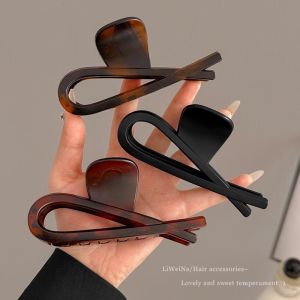 Elegant Large Shark Hair Clip Stylish Hair Accessories Hairpins for Updo Hair Styling Tool New 2024 Fashion Headwear