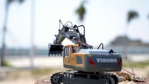 Backhoe Toy Big Remote Control Vehicles RC Car Spray Monster Truck Gift For Kids