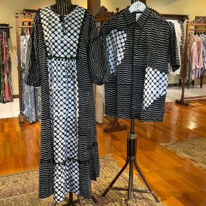 Set Baju Couple Batik Dian Pelangi LIMITED EDITION Setelan Kemeja Hem Katun Pria dan Maxi Dress Gamis Formal Kerja Kantor Pesta Kondangan Lebaran Wanita Hijaber Cantik Anggun Modis Modern Simple Elegan Mewah Model Terbaru Model Sarimbit Terbaru Kekinian