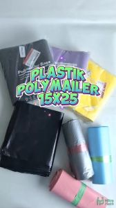 Plastik Polymailer 15x25 cm isi 100 pcs Packing Online Shop Hitam Silver Pink Kuning Ungu Biru Kantong Lem Seal Amplop 15 x 25