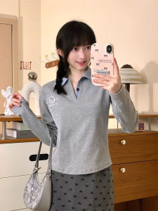 เสื้อยืดคอโปโลลายทางสไตล์เกาหลีแขนยาวผู้หญิงพิมพ์ลายสร้างสรรค์ ทรงเข้ารูป ผ้าฝ้ายผสมยืดหยุ่นสำหรับฤดูใบไม้ร่วง