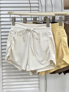 กางเกงขาสั้นทรงยูจีนเอวสูงสำหรับผู้หญิง กางเกงออกกำลังกายแบบมีเชือกผูก กางเกงโยคะระบายอากาศได้ดีสำหรับการวิ่งและฝึกซ้อม