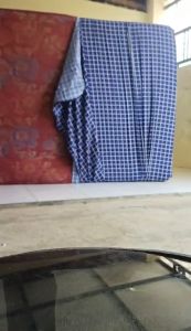 SARUNG KASUR RESLETING MOTIF KOTAK HITAM NO.1 NO.2 NO.3 NO.4