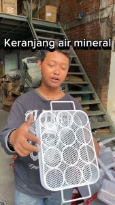Rak / Tempat Gelas Air Mineral 12 Lubang / Pegangan Air Nampan Aqua