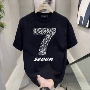 T-Shirt Wanita Oversize Gaya Korea - Motif Huruf 7 Karakter Eksklusif  Katun Combed Adem 2025  Baju Nyaman Ukuran Besar Desain Kecil Slim Fit  Streetwear Uniseks Kasual  Modis  Model tren  Sederhana  Gaya retro  Kerah bulat Slip - on Tops  Pakaian couple