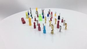 Skun Terminal Insulated Connector Female Sekun Kabel Konektor Cewe Isolasi 22-18 AWG / 16-14 AWG