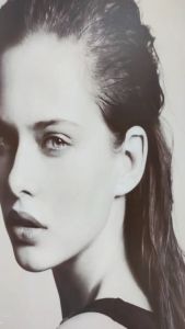 HIMALAYA Girl Paintings: Designing Your Perfect Space