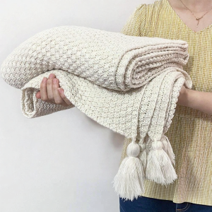 Fringe and Knit Ball Leisure Blanket for Sofa and Naps