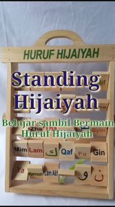 Mainan Kayu Edukatif Anak Papan Alfabet Hijaiyah Berdiri Mainan Edukasi Anak Sempoa Standing Hijaiyah dan Alfabet Montessori Toys