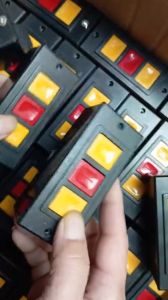 Công tắc cửa cuốn 3 nút có dây 3m và không dây