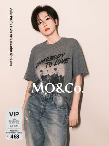 MO&Co. | Floral Yarn Textured Vintage Rock Print Loose T-Shirt