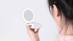 กระจกแต่งหน้า LED แบบกลมพกพาได้พับ ไฟแสงธรรมชาติ ขยาย 2 เท่า เต็มแบตผ่าน USB กระจกถือ เหมาะเป็นของขวัญสมบูรณ์ 🚚 🇹🇭พร้อมส่งจาก กทม