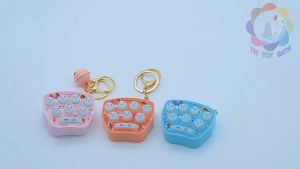 Máy Chơi Game Cầm Tay Mini Bỏ Túi nhấn hình đầu thú ngộ nghĩnh có móc khóa cho trẻ em