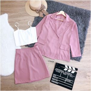 Set 3 ชิ้น เสื้อคลุมสูท + เสื้อครอปสายเดี่ยว + กระโปรงทรง Aชุดทำงาน ออกงาน เที่ยว 17542
