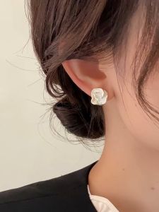 🔥Cozyrooms👍Light Luxury Niche Camellia Earrings Elegant Versatile Flower Earrings Earrings Women Simple