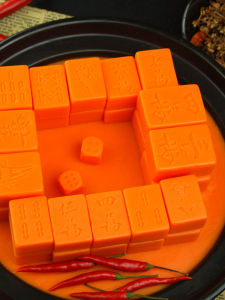 Platinum Silicone Kitchen Baking Tools Red Oil Bottom Material 3D Modeling Hot Pot Oil Grinding Sugar Art for Chocolate And More