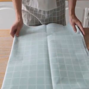 Khăn trải bàn Caro 137 x 90cm chật liệu PVC chống thấm nước cao cấp khăn trải trang trí bàn ăn họa tiết caro cổ điển