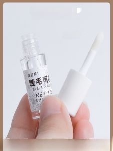 Mini Cartoon Style Eyelash Raincoat Sample 1.5ml Professional Use in Beauty Salons for Eyelash Extension Care Facial Makeup Tools