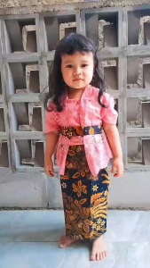 [KL Ready Stock] PROMO Malay Tradition Childrens Kebaya Suits Baju Raya Setelan Kebaya Budak Sekolah Tradisi Melayu