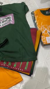 (Isi 3pcs) Kaos Pendek Pria Lengan Pendek Terbaru Bahan Katun Tidak Panas Nyaman Saat Dipakai Distro