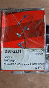 BALL JOINT FOR TOYOTA INNOVA FORTUNER HI LUX PICK UP 4X2 4X4 UPPER DBJ-5251 (1-PC)