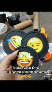 Tatakan Gelas Karet Anti Slip Motif Emoji Series Bulat TPR Rubber Coaster