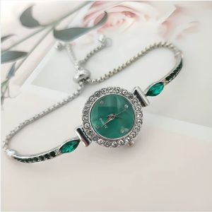 Womens Watch New Fashion Diamond Round Dial Watch For Women Free Adjustment Bracelet Watch Daily Waterproof