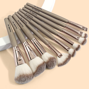 MAANGE Foundation Makeup Brush Set 9pcs Cosmetic Powder Highlighter Eyeshadow Blending Beauty Tools Dense Soft Bristle Brushes