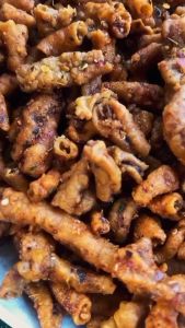 Usus Crispy 1 KG & Kripik Usus Pedas Gurih Daun Jeruk 1 KG - Cemilan Bikin Nagih