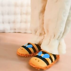 พร้อมส่งTohome รองเท้าใส่ในบ้านไซส์ใหญ่ สลิปเปอร์ถูพื้นได้ลายน่ารัก พื้นเป็นม๊อบสามารถถูพื้น เก็บฝุ่นได้ในตัว