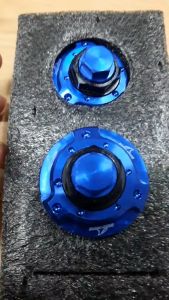 น็อตปิดหัวโช๊ค หัวโช็ก mslaz/ R15 NEW/ mt-15/ xsr-155 น็อตแต่งปิดหัวโช๊ค ชุดโบลท์ตัวปิดหัวโช๊ค(0119)