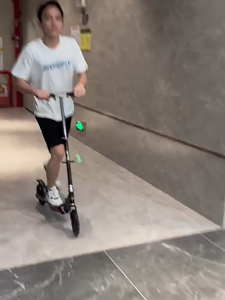 electric scooter for adult and kids  Portable folding kick scooter with foot brake for kids and adults adjustable height dual wheel design  The scooter features an adjustable height and comes with a hand brake