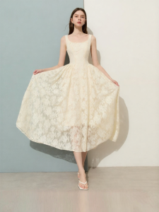 D-PLAY | Elegant White Lace Square Neckline Dress French Style