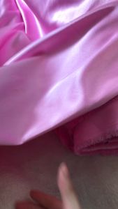 Vải Lụa Vân Gỗ Hồng Trơn Khổ 1m5 - Dày Dặn Đàn Hồi 2 Chiều - May Áo Kiểu Đầm Váy Đồ Thiết Kế