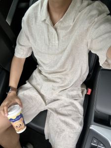 Bộ Áo Polo Mỏng Nhẹ và Quần Shorts cho Mùa Hè