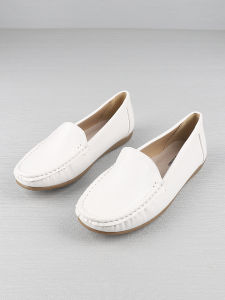 ก้นแบนขนาดใหญ่ หัวกลม ลำลอง รองเท้าพยาบาล ผู้หญิง นุ่ม ก้น ระบายอากาศได้ดี กันลื่น รองเท้า สีขาว แผ่นรองหนังหมู ทันสมัย รองเท้าเดี่ยวแบบสวม